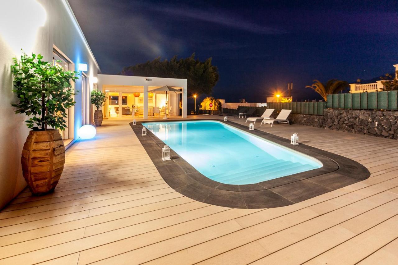 Luxury Casa El Marques Villa Puerto del Carmen  Buitenkant foto